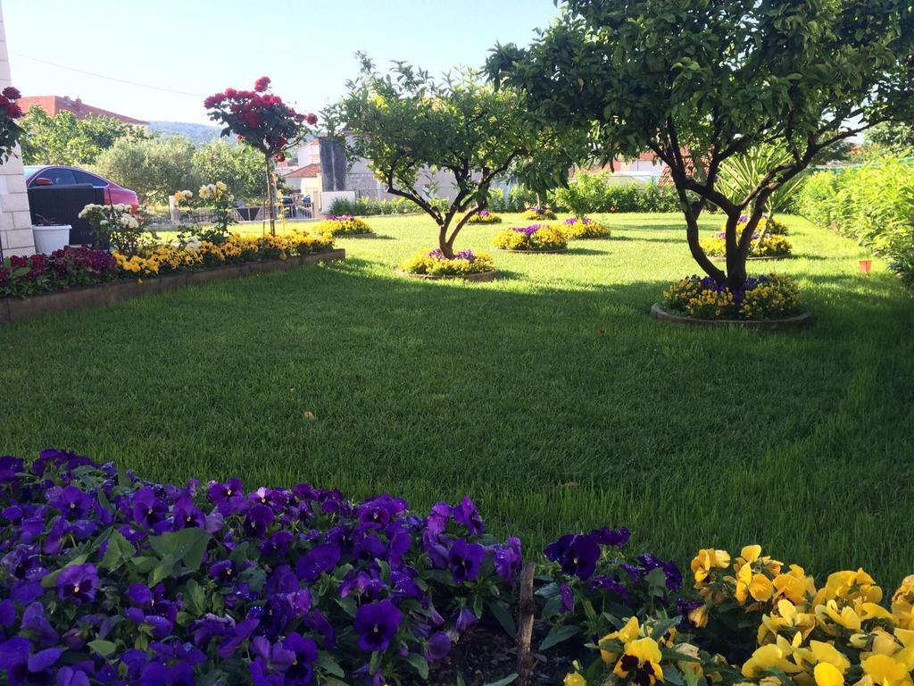 Apartments Taratta 1 Trogir Luaran gambar