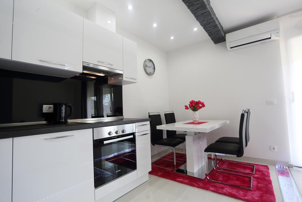 Apartments Taratta 1 Trogir Luaran gambar